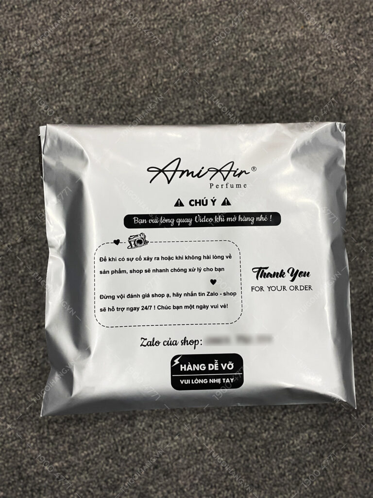 Túi gói hàng in lời cảm ơn và thông điệp gửi khách hàng