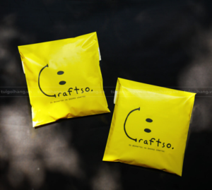 Đặc điểm nổi bật của túi gói hàng niêm phong tự dính